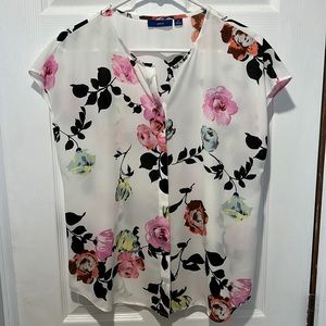Apt. 9 Floral Blouse - Size Medium